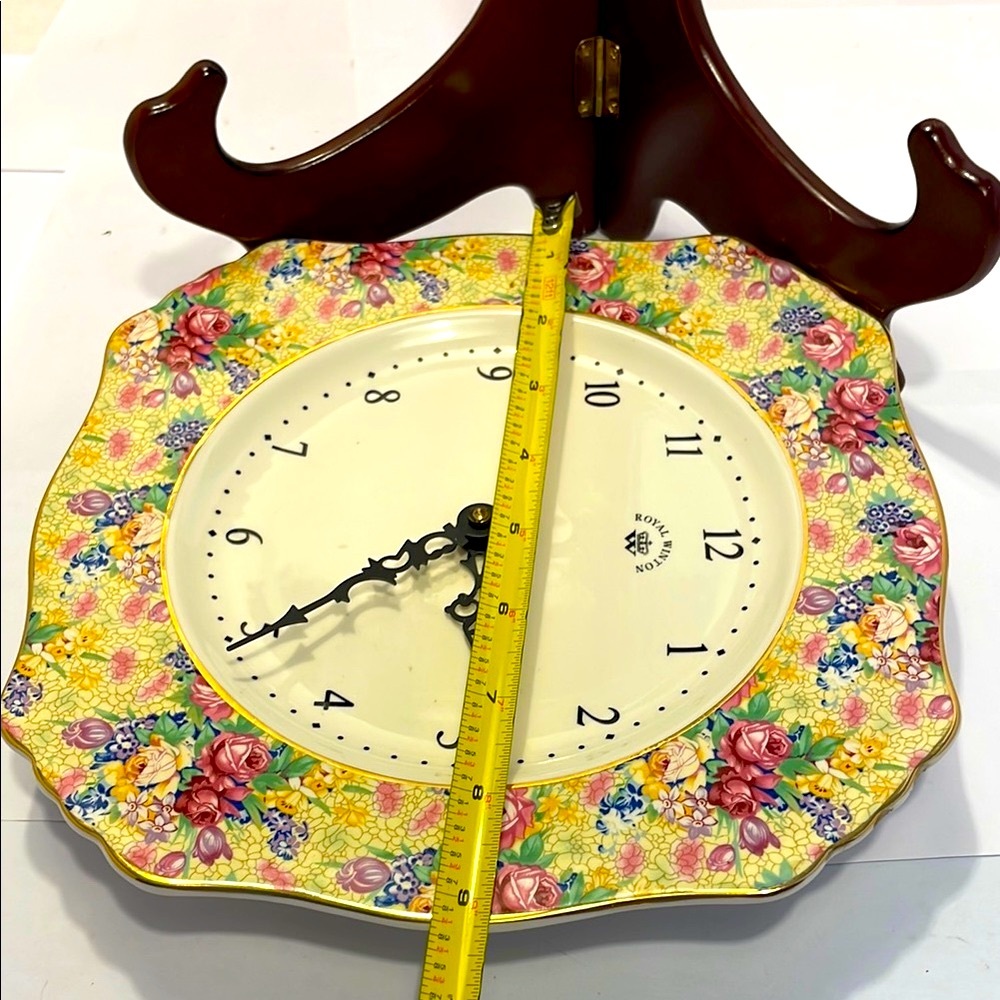 Vintage Royal Winton Floral Wall Clock - Multicolor - Picture 15 of 16
